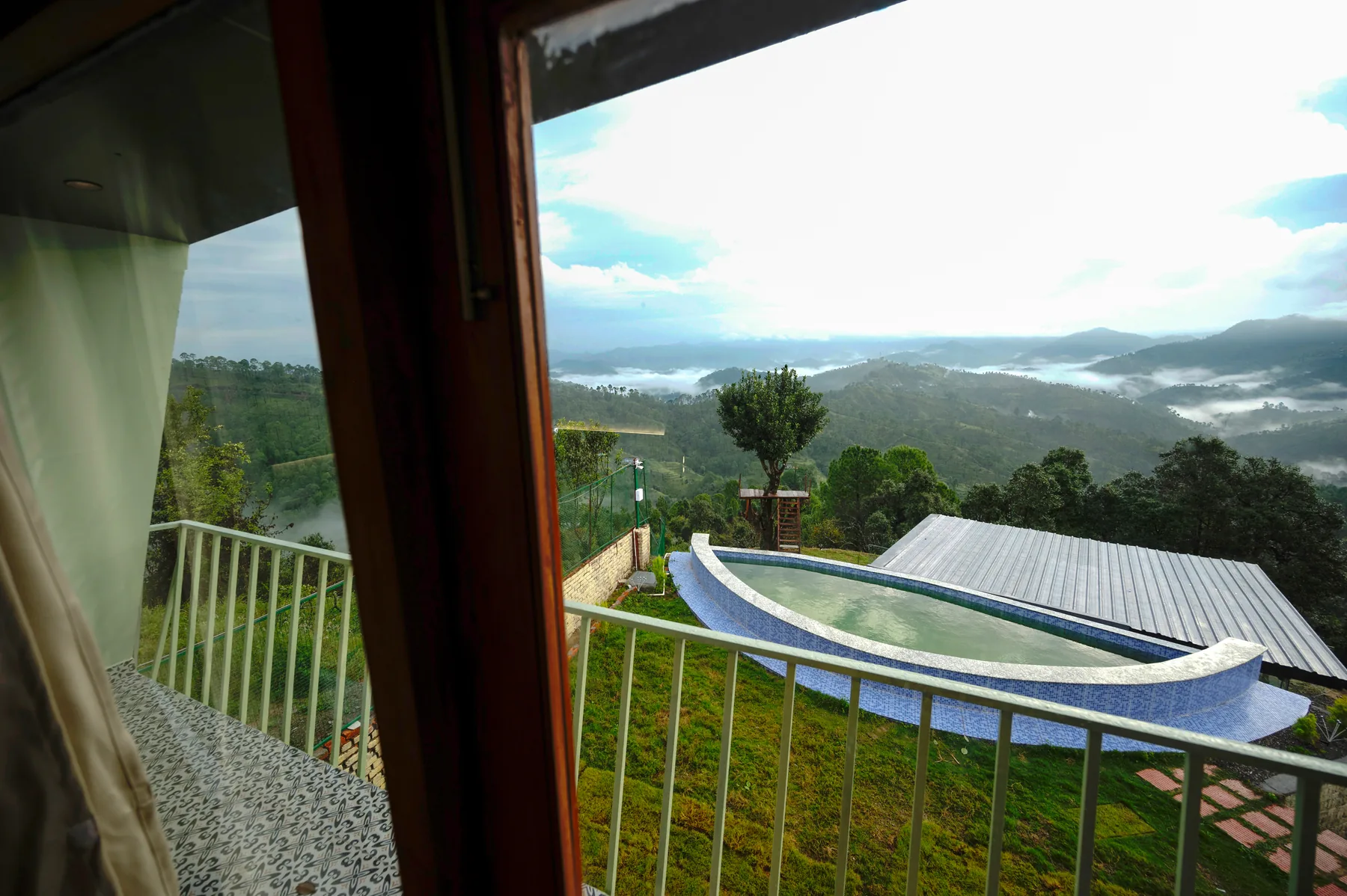 Executive duplex with Himalayan view (Suramya) — photo 5